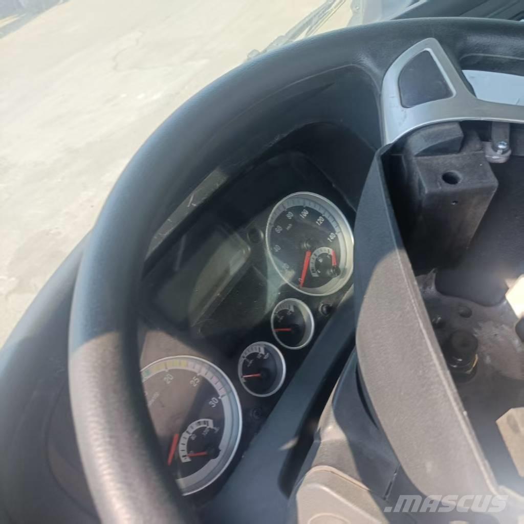 Howo 371 6x4 Ťahače