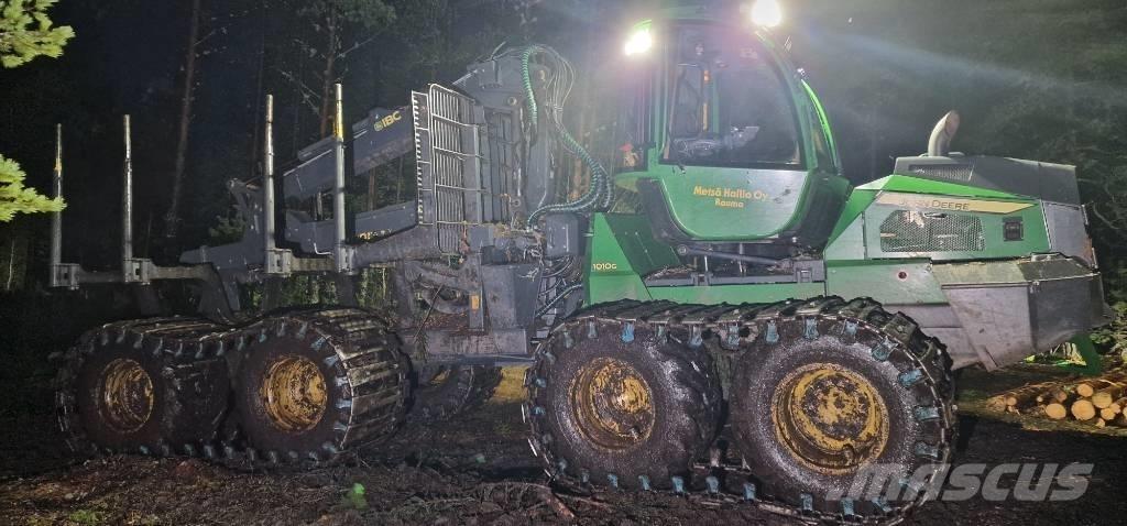 John Deere 1010G Lesné traktory