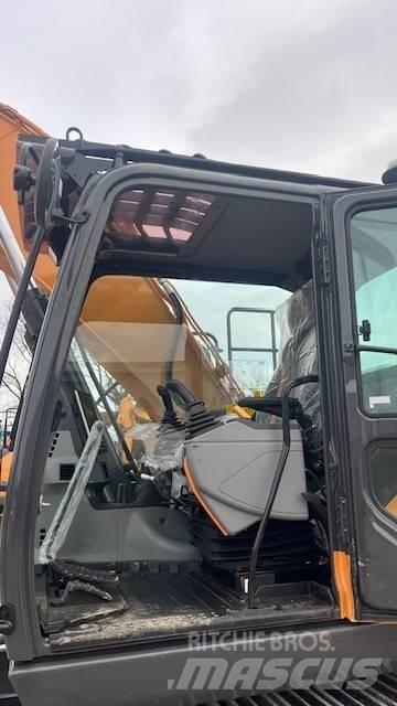CASE CX 210E Pásové rýpadlá