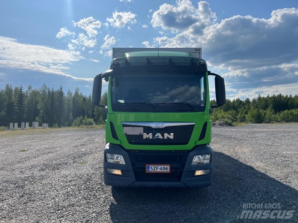 MAN TGS 26.360 Skriňová nadstavba