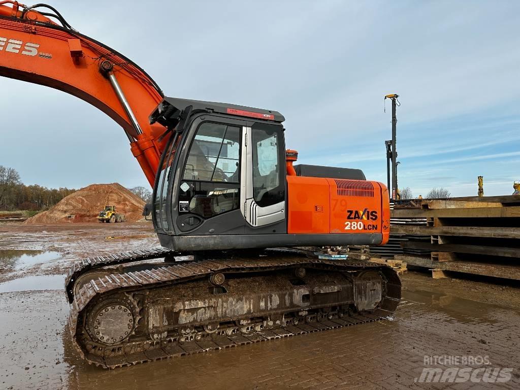 Hitachi ZX 280 LC N Pásové rýpadlá