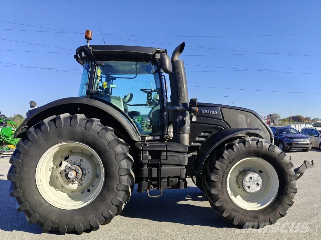 Valtra S 353 Traktory