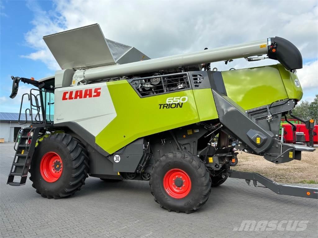 CLAAS Trion 650 Kombinované zberacie stroje