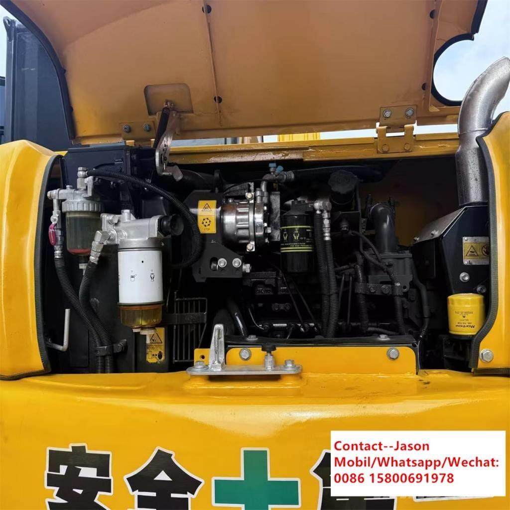 Komatsu PC 70-8 Pásové rýpadlá