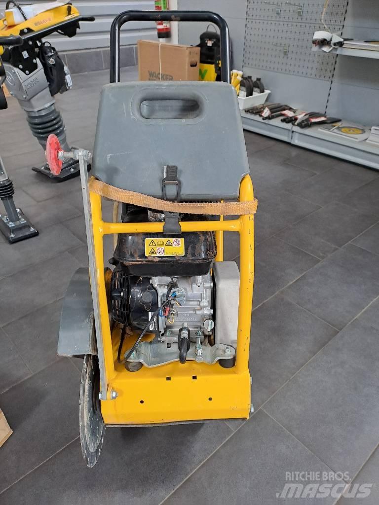 Wacker Neuson BFS735 Píly na betón a kameň