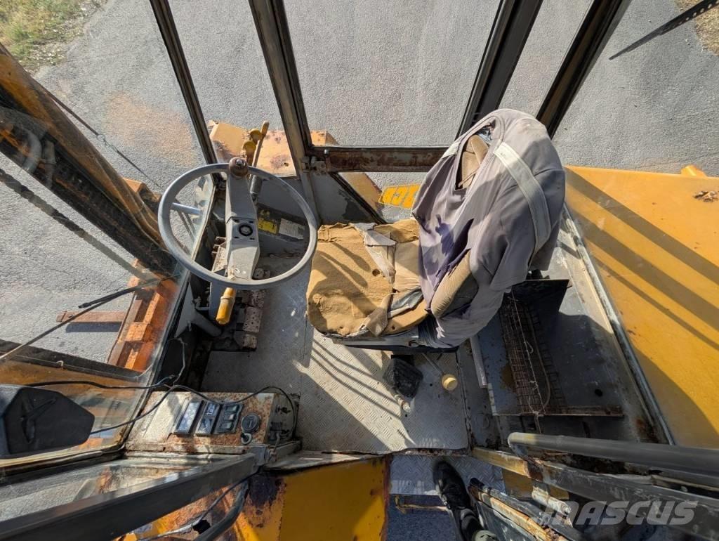 JCB 930 Terénne vysokozdvižné vozíky