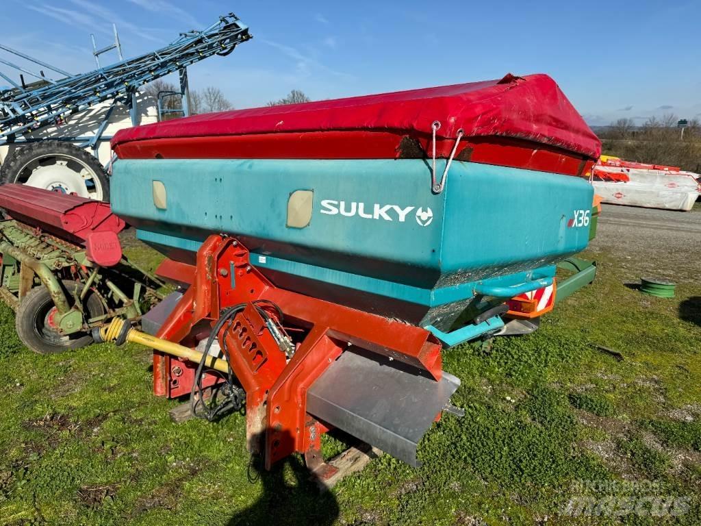 Sulky X36 Aplikátory tekutých hnojív
