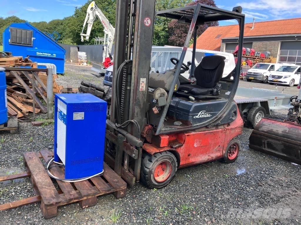 Linde E 18 PH Akumulátorové vozíky