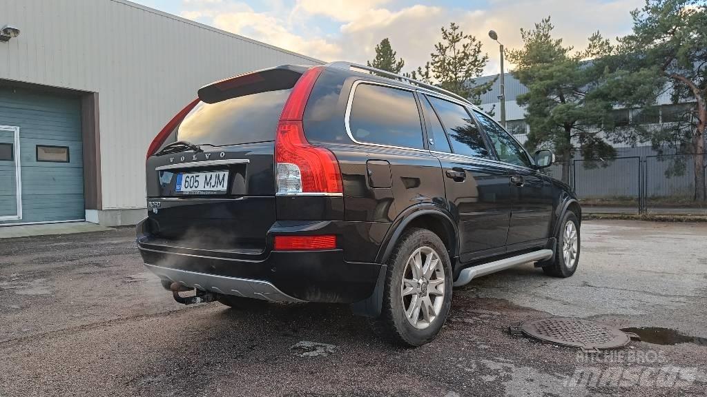 Volvo XC 90 Automobily
