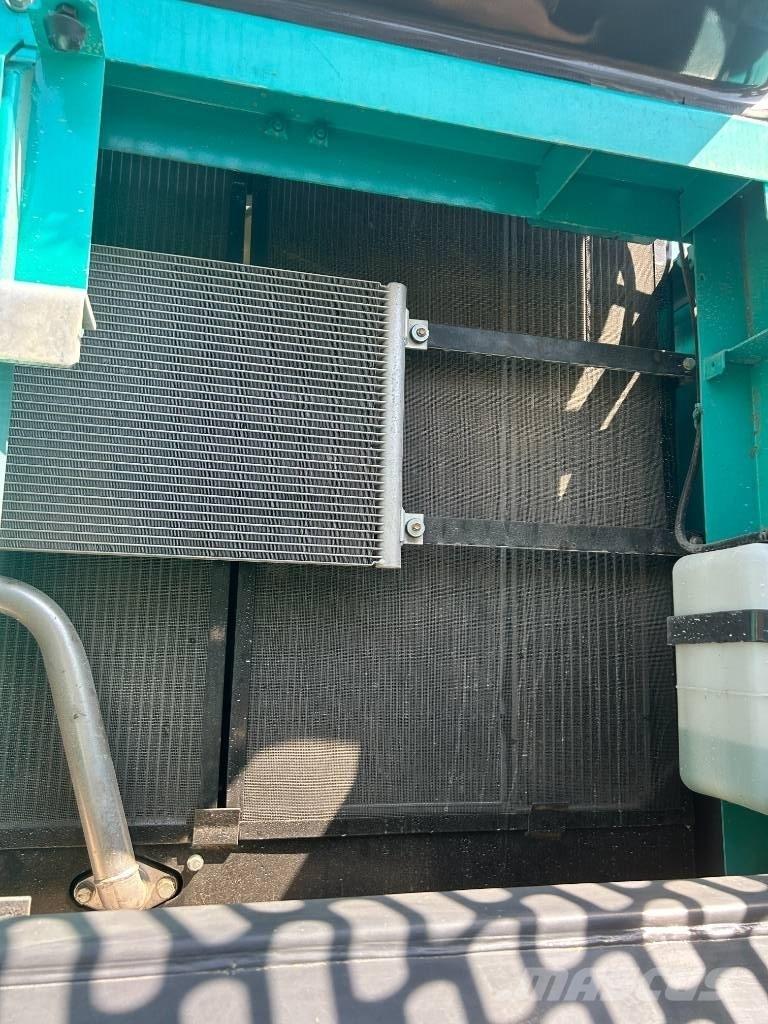 Kobelco SK 350 Pásové rýpadlá