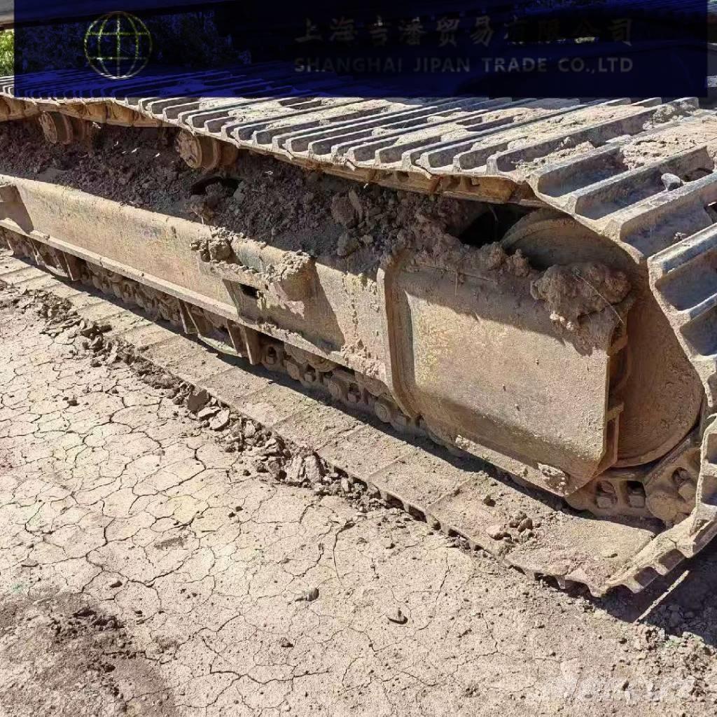 Volvo EC 220 Pásové rýpadlá