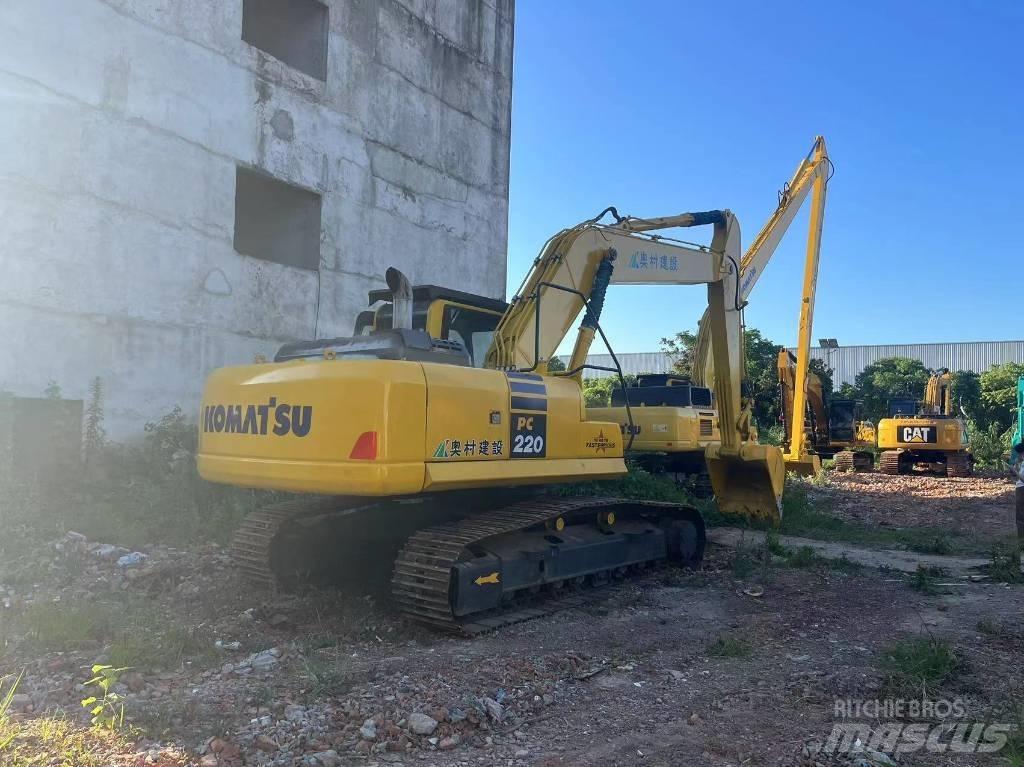 Komatsu pc220-8mo Pásové rýpadlá