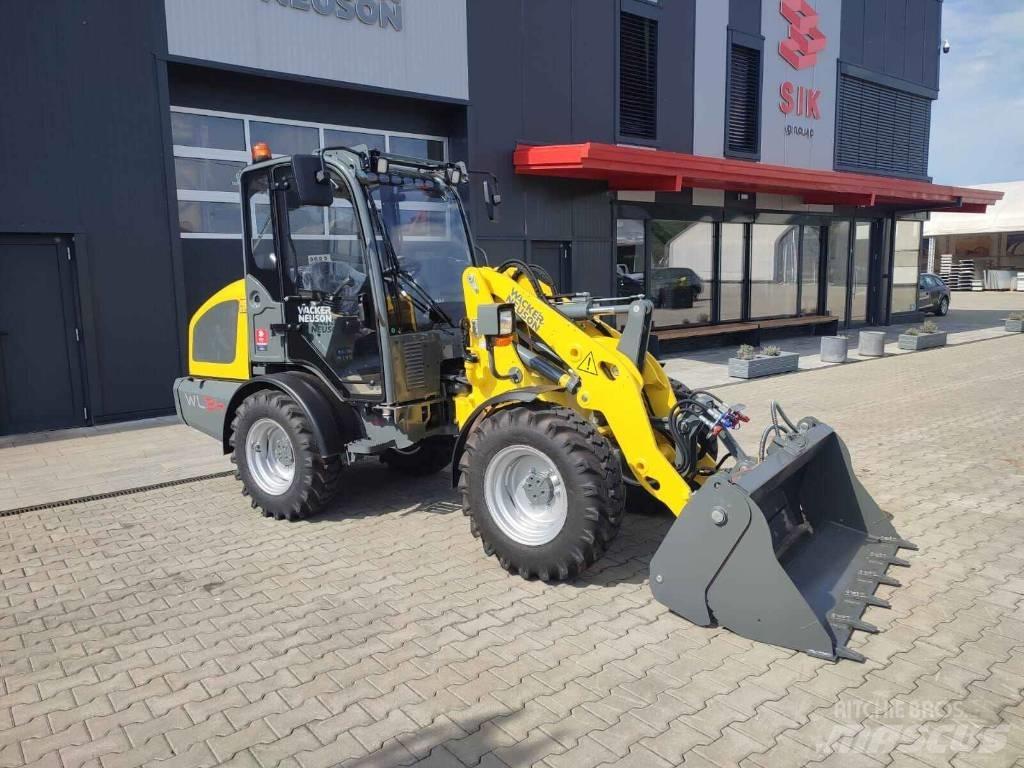 Wacker Neuson WL 34 Kolesové nakladače