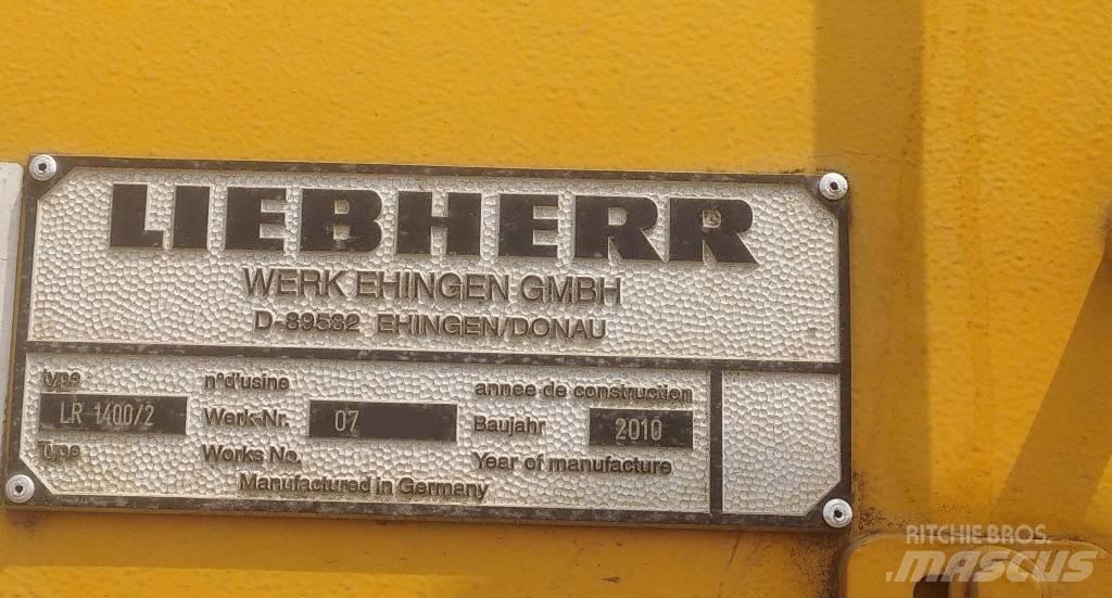 Liebherr LR 1400-2 Pásové žeriavy