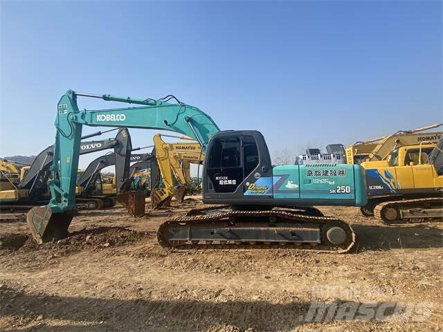 Kobelco SK250-8 Pásové rýpadlá