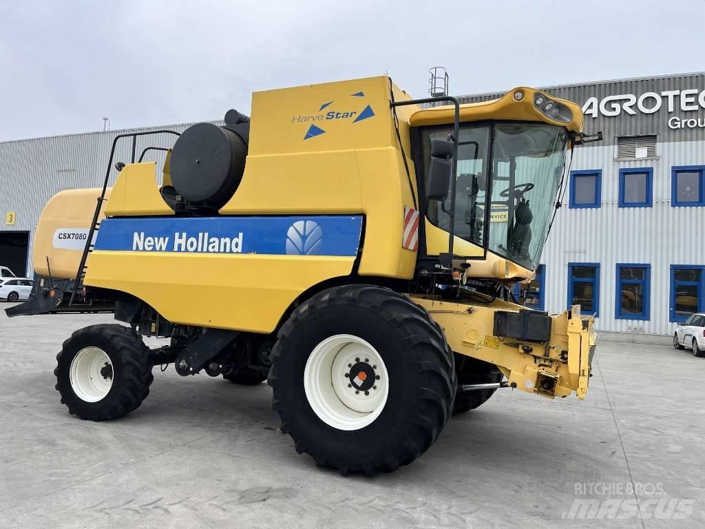 New Holland CSX 7080 Kombinované zberacie stroje