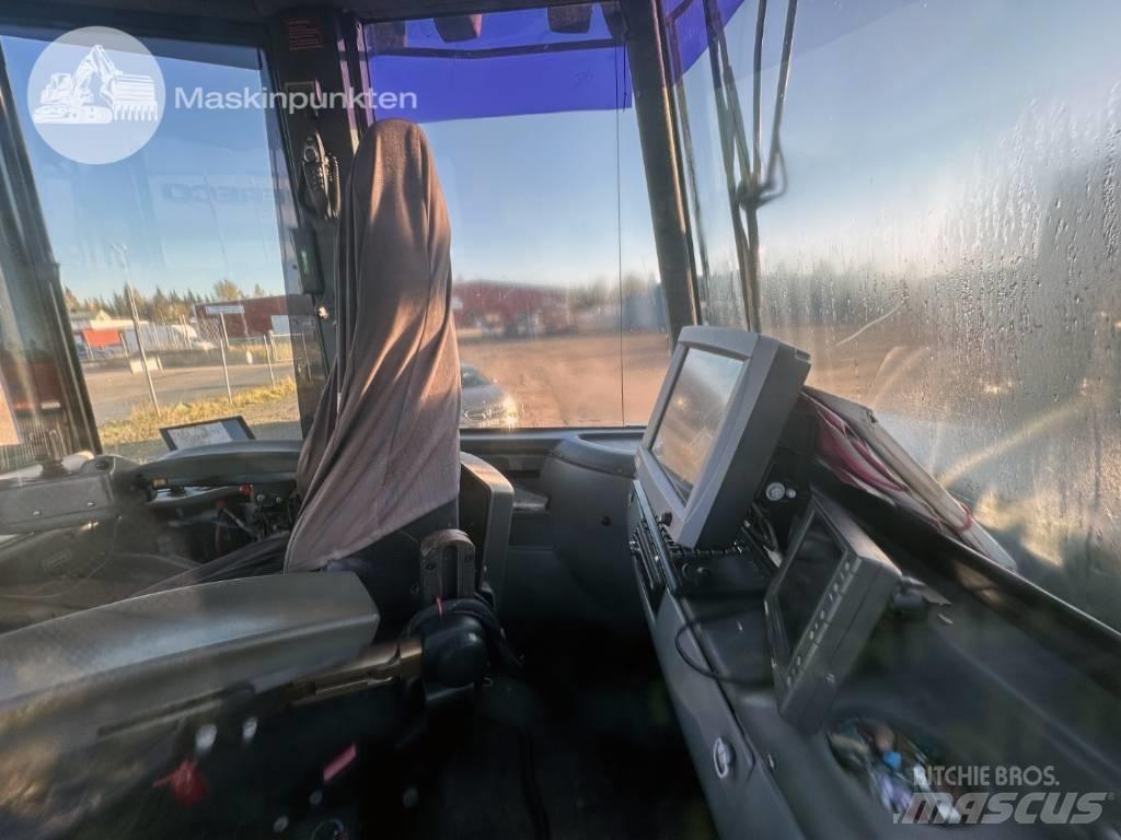 Valmet 890.3 Lesné traktory