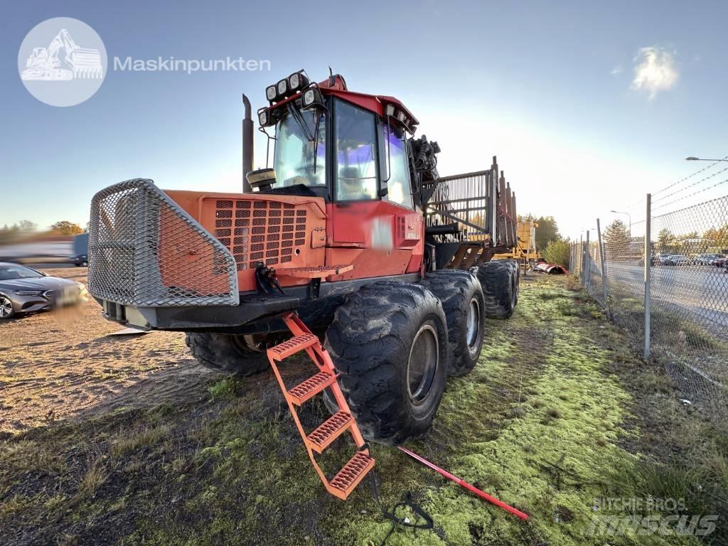Valmet 890.3 Lesné traktory