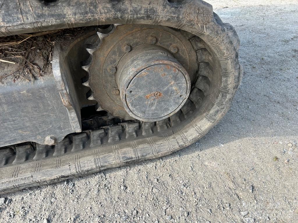 Volvo EC 25 Mini rýpadlá < 7t