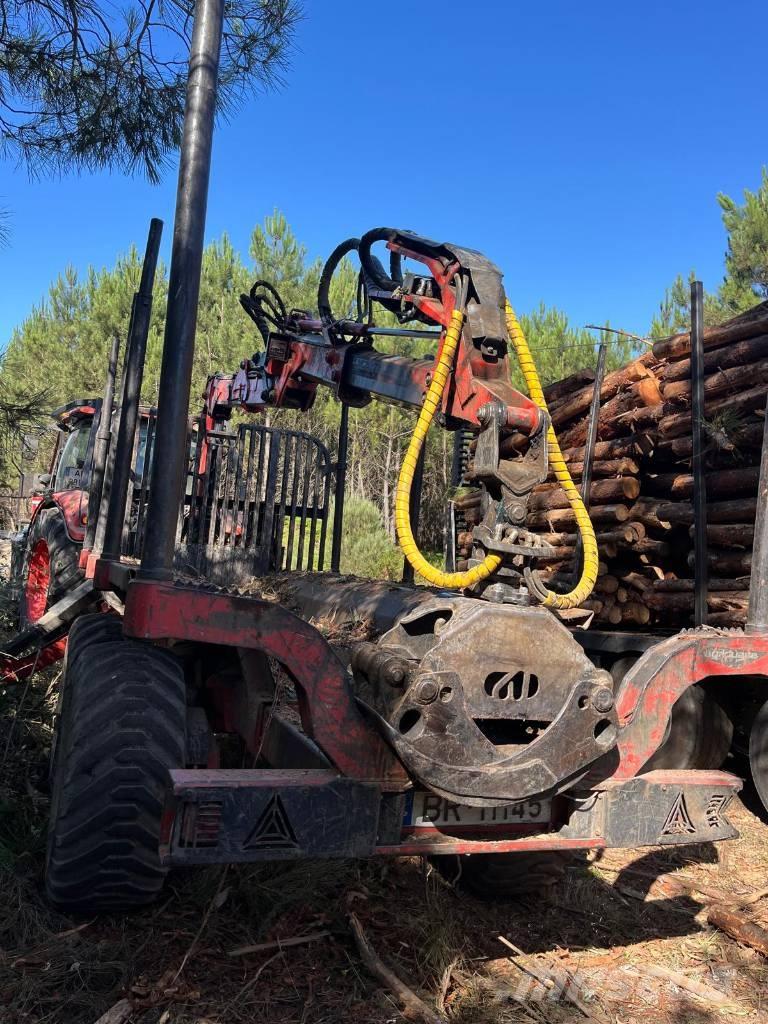 Kubota M 7153 Lesné traktory