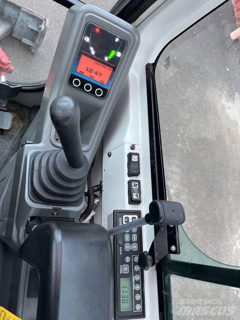 Takeuchi TB 216 Mini rýpadlá < 7t