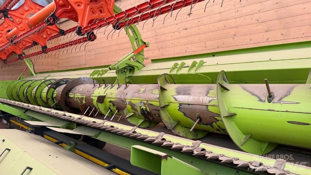 CLAAS Lexion 770 TT Kombinované zberacie stroje