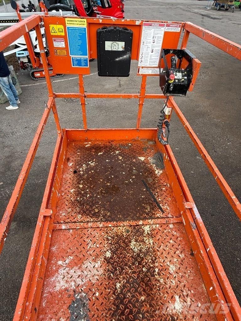 JLG 10 RS Nožnicové zdvíhacie plošiny
