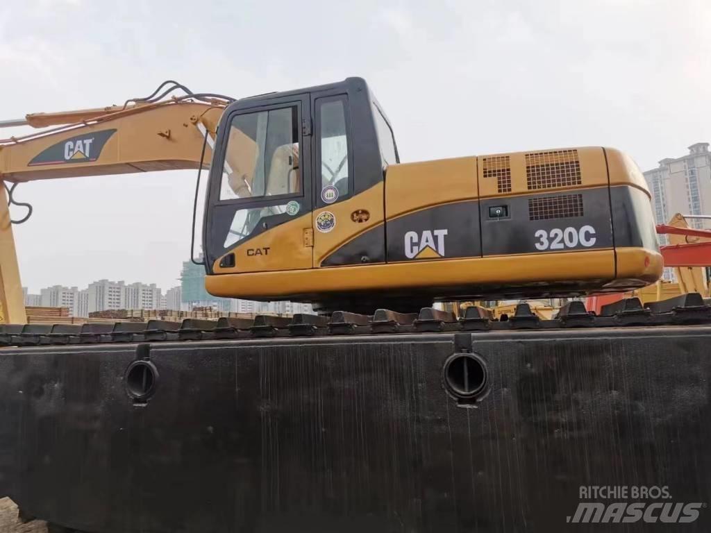 CAT 320 C Pásové rýpadlá