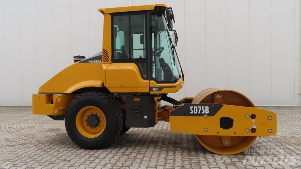Volvo SD 75 B Ťahačové valce