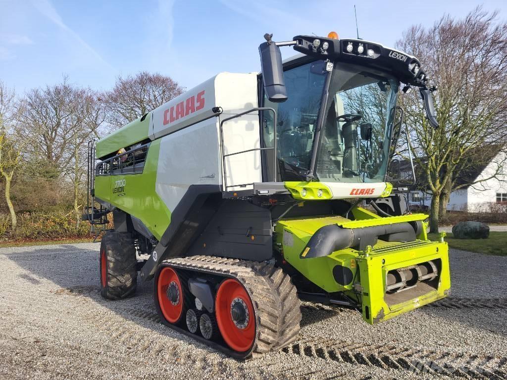 CLAAS Lexion 7700 TT Kombinované zberacie stroje