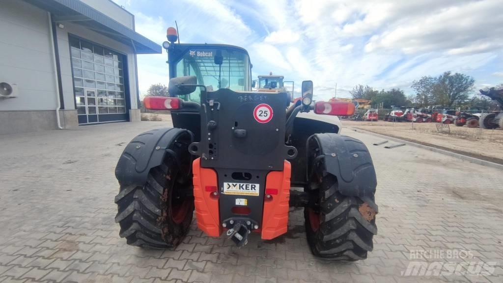 Bobcat TL 35.70 Teleskopické manipulátory