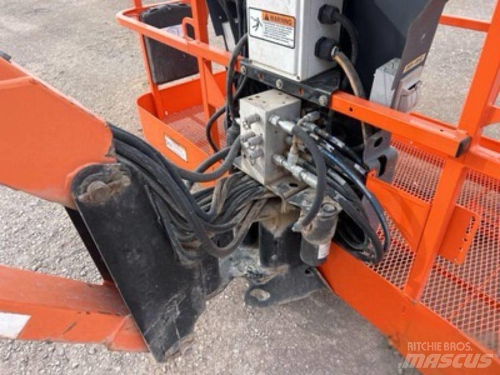 JLG 1200 SJP Teleskopické plošiny