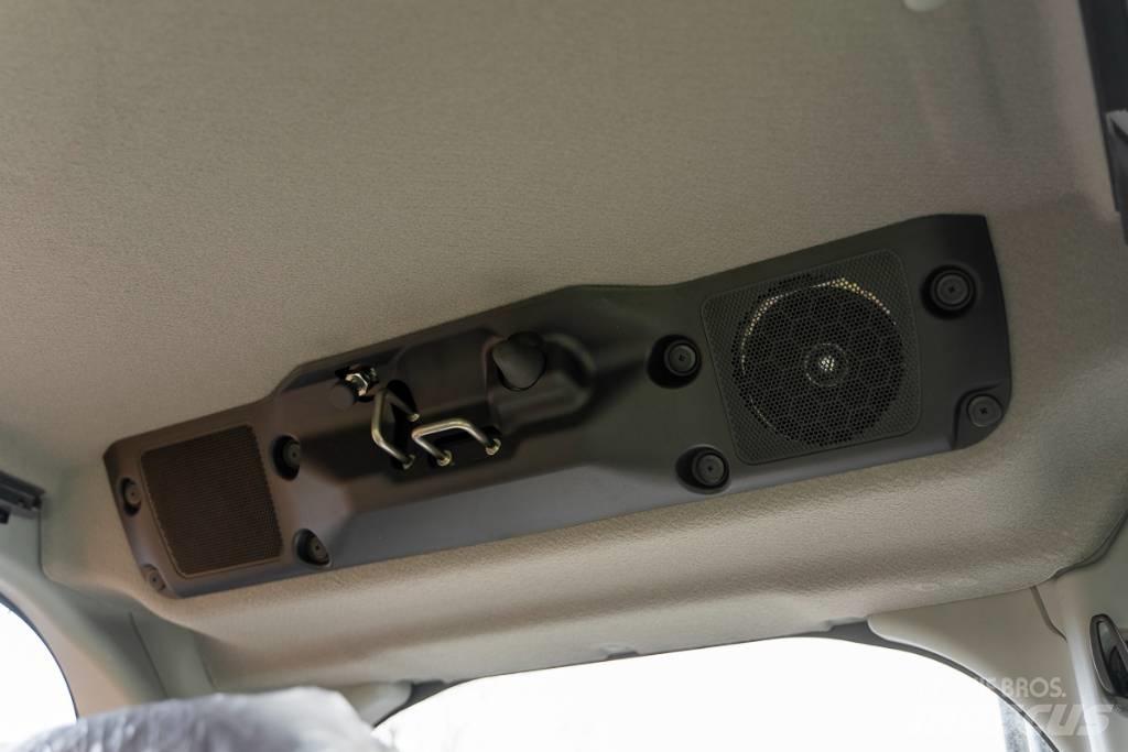 CASE CX 250E Pásové rýpadlá