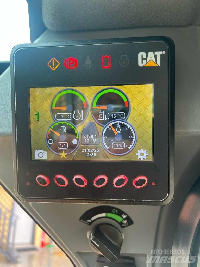 CAT 262 D Šmykom riadené nakladače