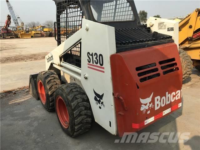 Bobcat S 130 Šmykom riadené nakladače
