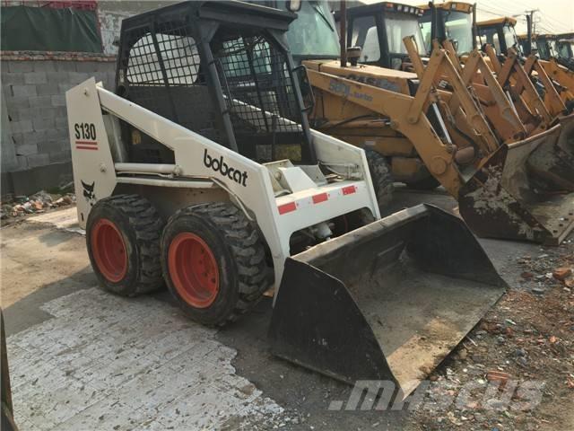 Bobcat S 130 Šmykom riadené nakladače