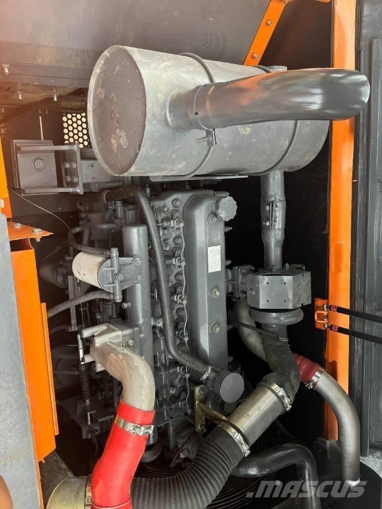 Develon DX 225 LCA Midi rýpadlá 7 t - 12 t