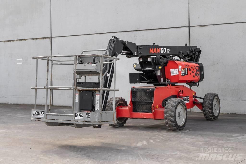 Manitou ManGo 12 Kĺbové plošiny
