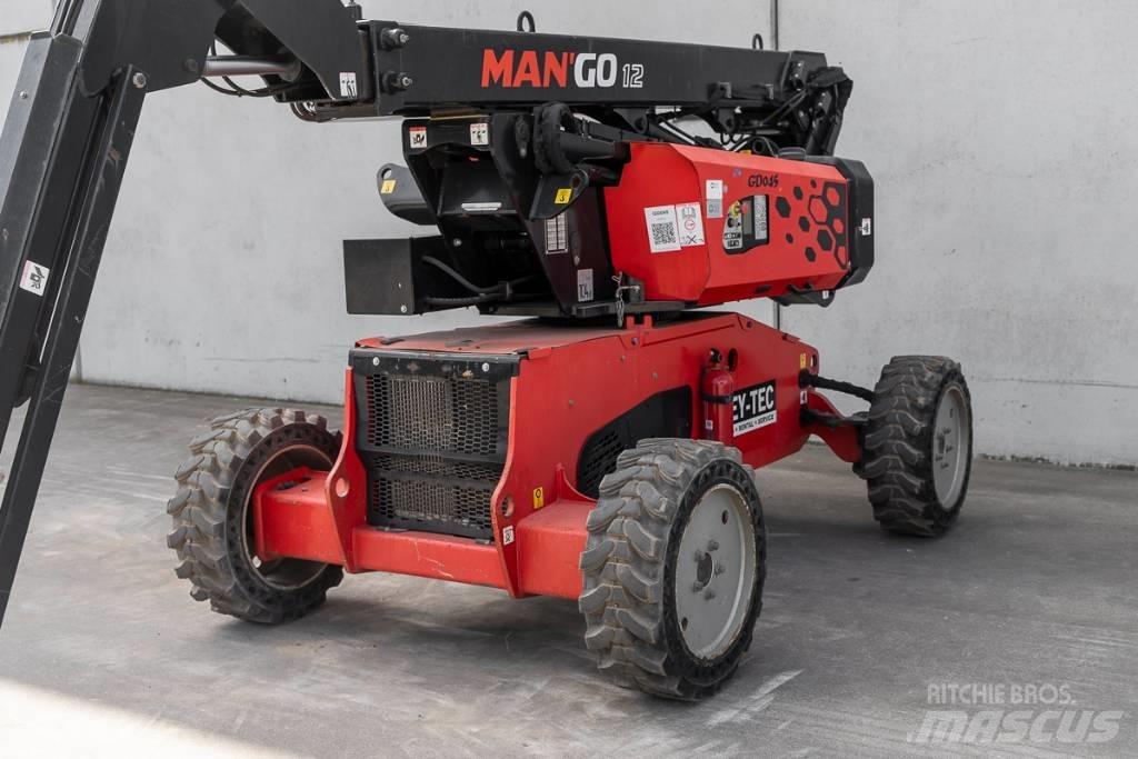 Manitou ManGo 12 Kĺbové plošiny