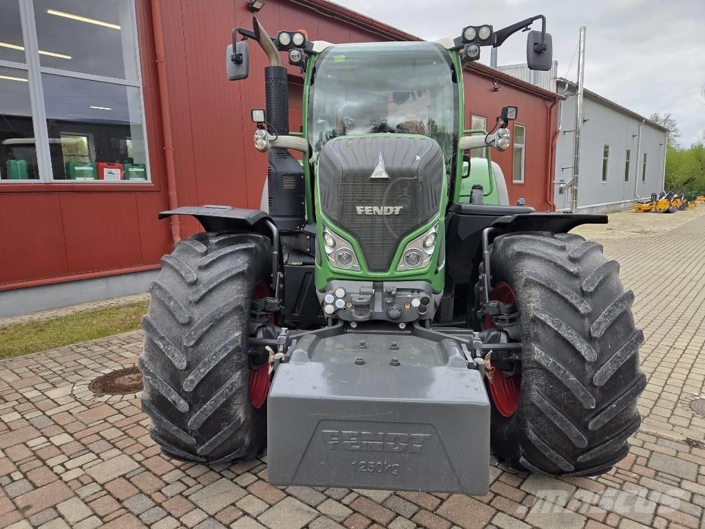 Fendt 724 Profi Traktory