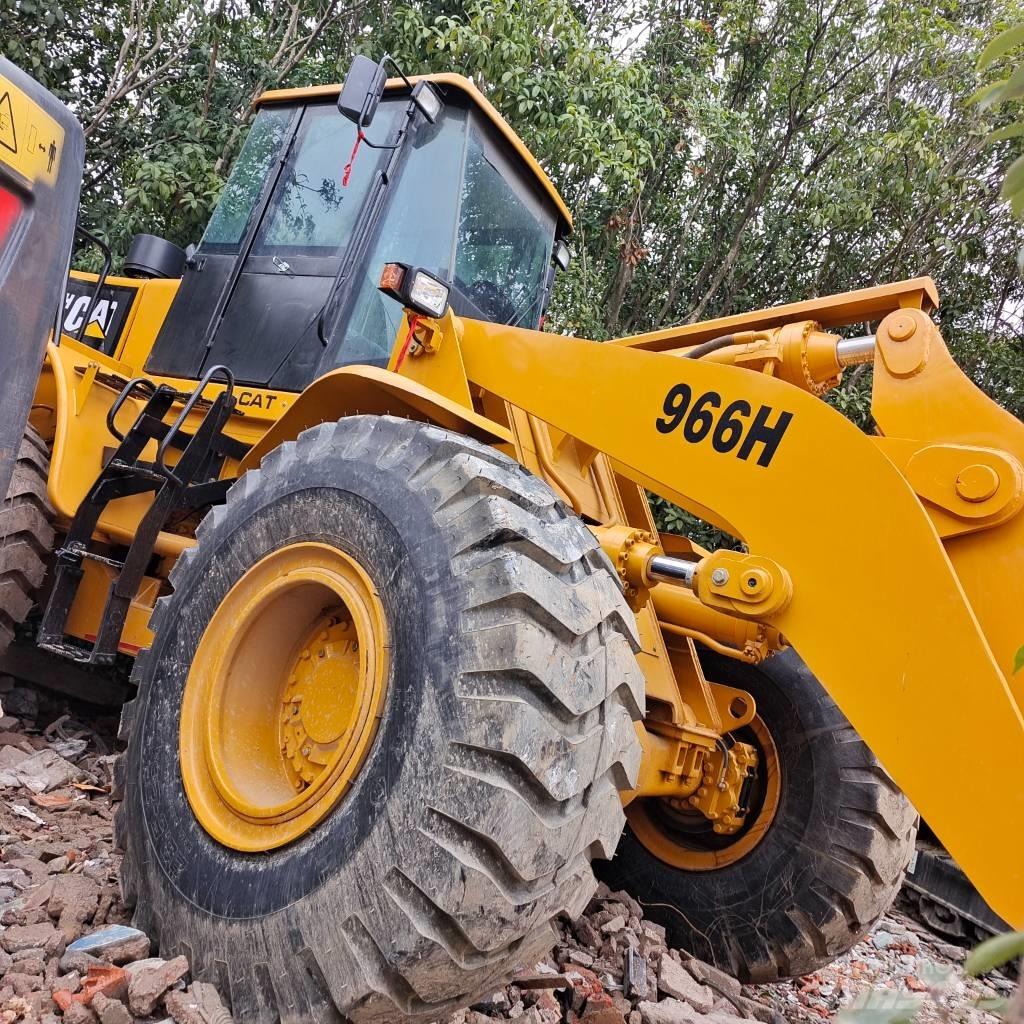 CAT 966 H Kolesové nakladače