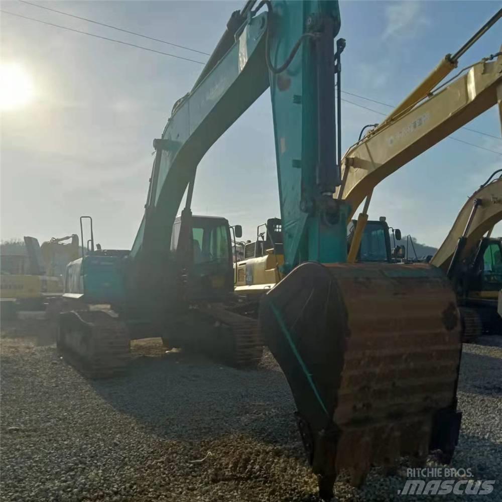 Kobelco SK330D Pásové rýpadlá