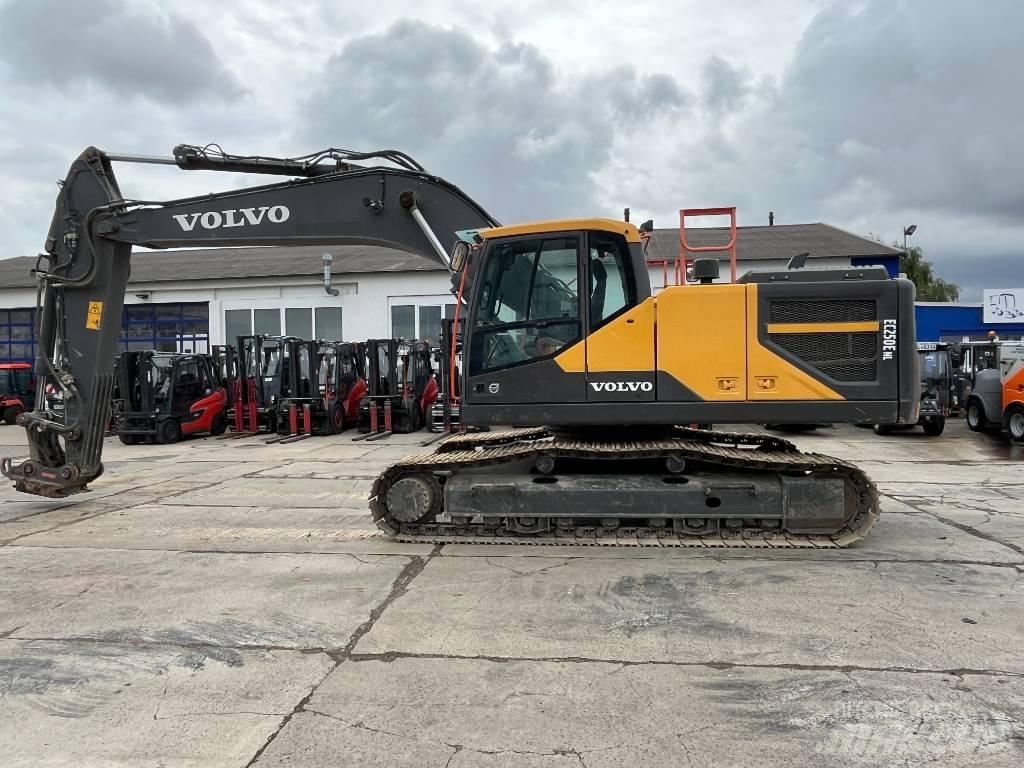 Volvo EC250ENL Pásové rýpadlá