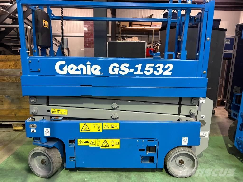 Genie GS 1532 Nožnicové zdvíhacie plošiny
