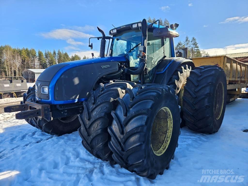 Valtra T171 Traktory