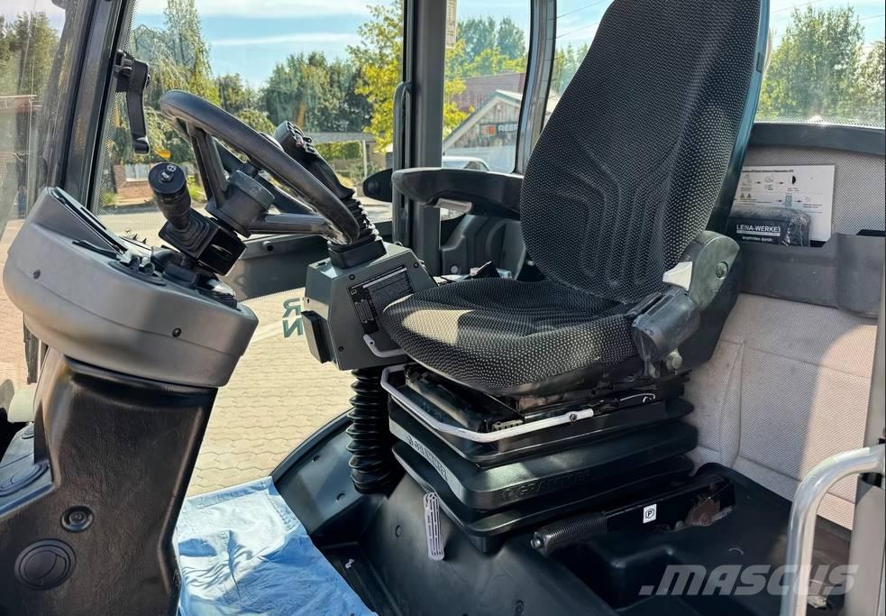 Wacker Neuson WL 38 Kolesové nakladače