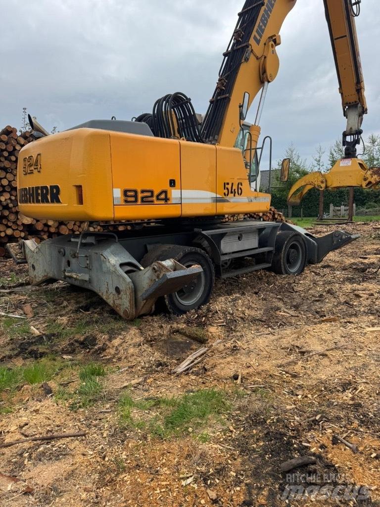 Liebherr 924 Ďalšie nakladače, rýpadlá a príslušenstvo