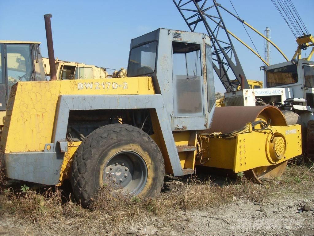 Bomag 217 D Ťahačové valce