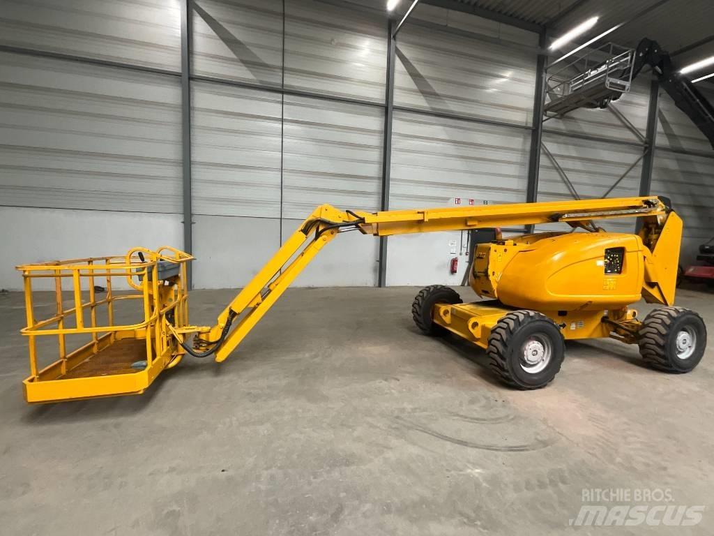 JLG 600 AJ Kĺbové plošiny