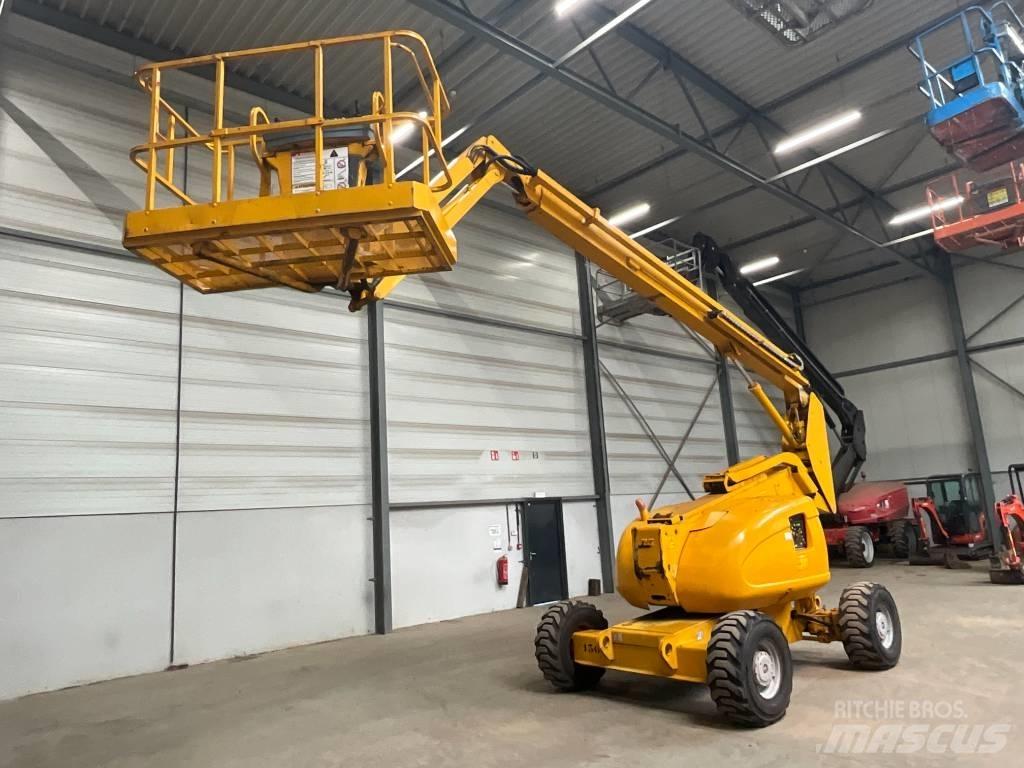 JLG 600 AJ Kĺbové plošiny